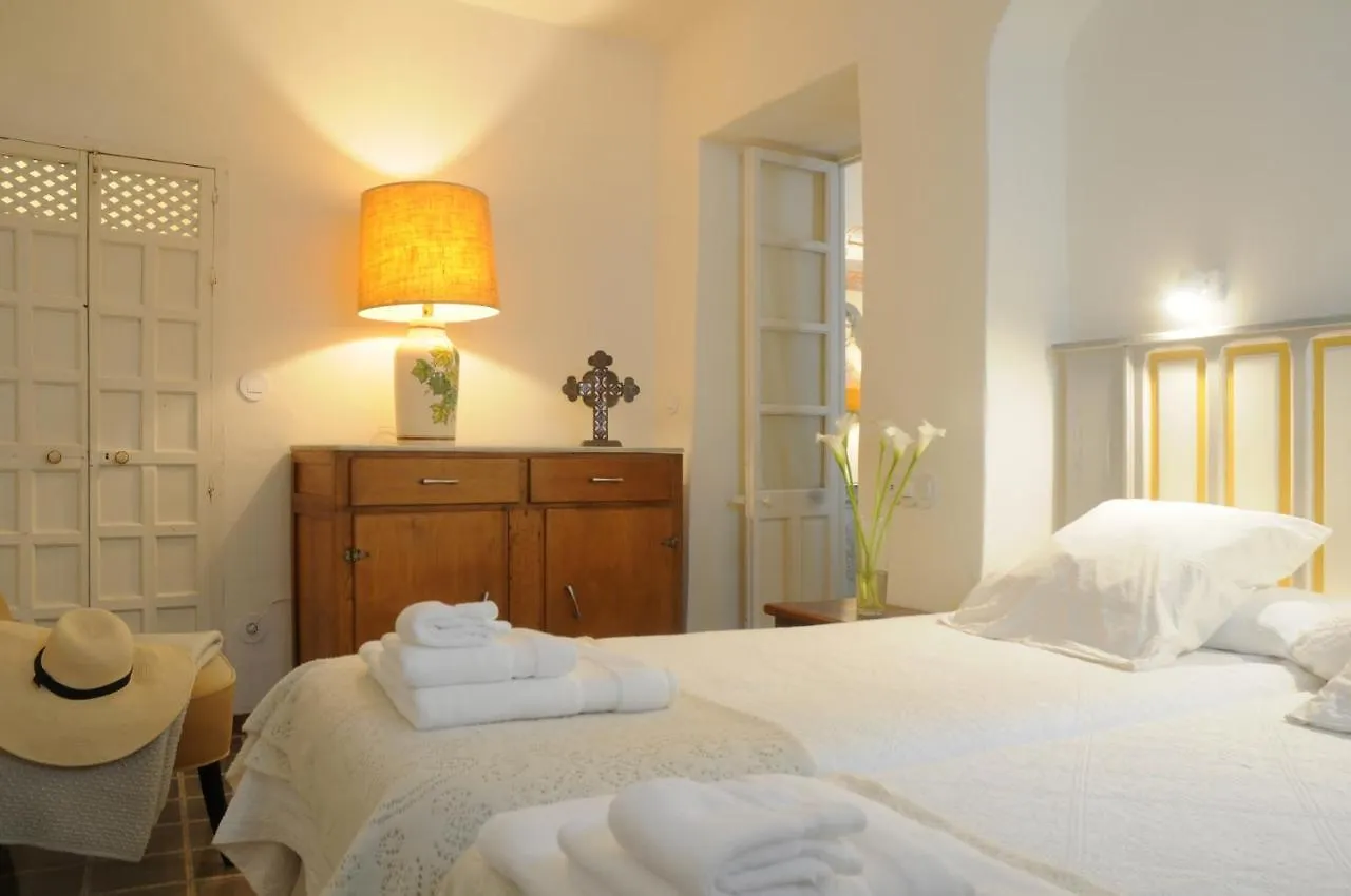 بيت للعطل فيلا Casa Leon Blanco Carmona Reformada Centrica Con Chimenea Y Terraza Con Vistas إسبانيا